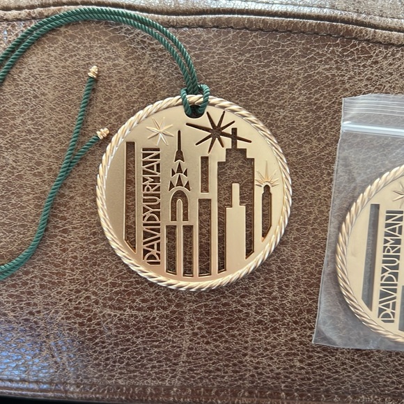 COPY - David Yurman 2024 Manhattan Skyline Ornament Brand New - Picture 2 of 4